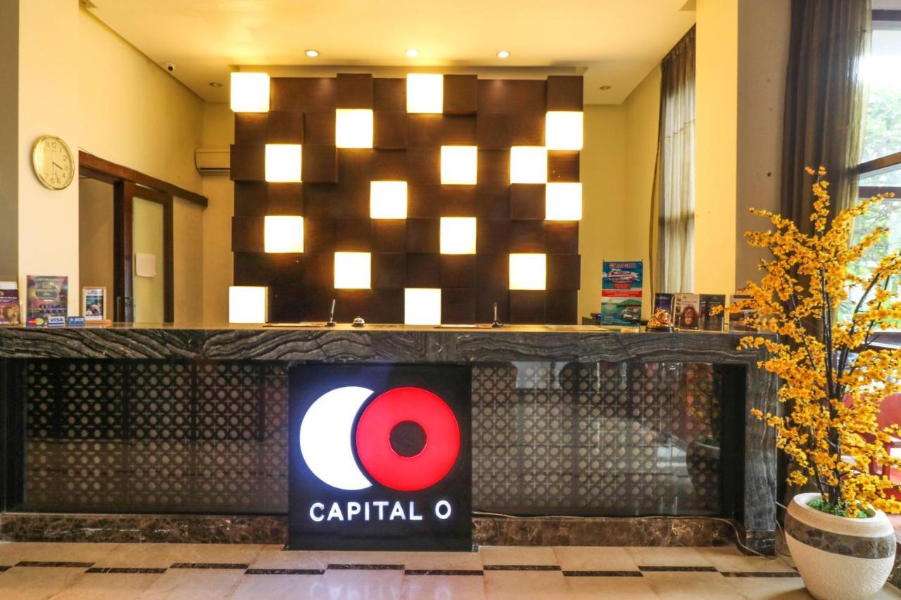 Capital O 2114 Grand Jimbaran Boutique Hotel Exterior photo