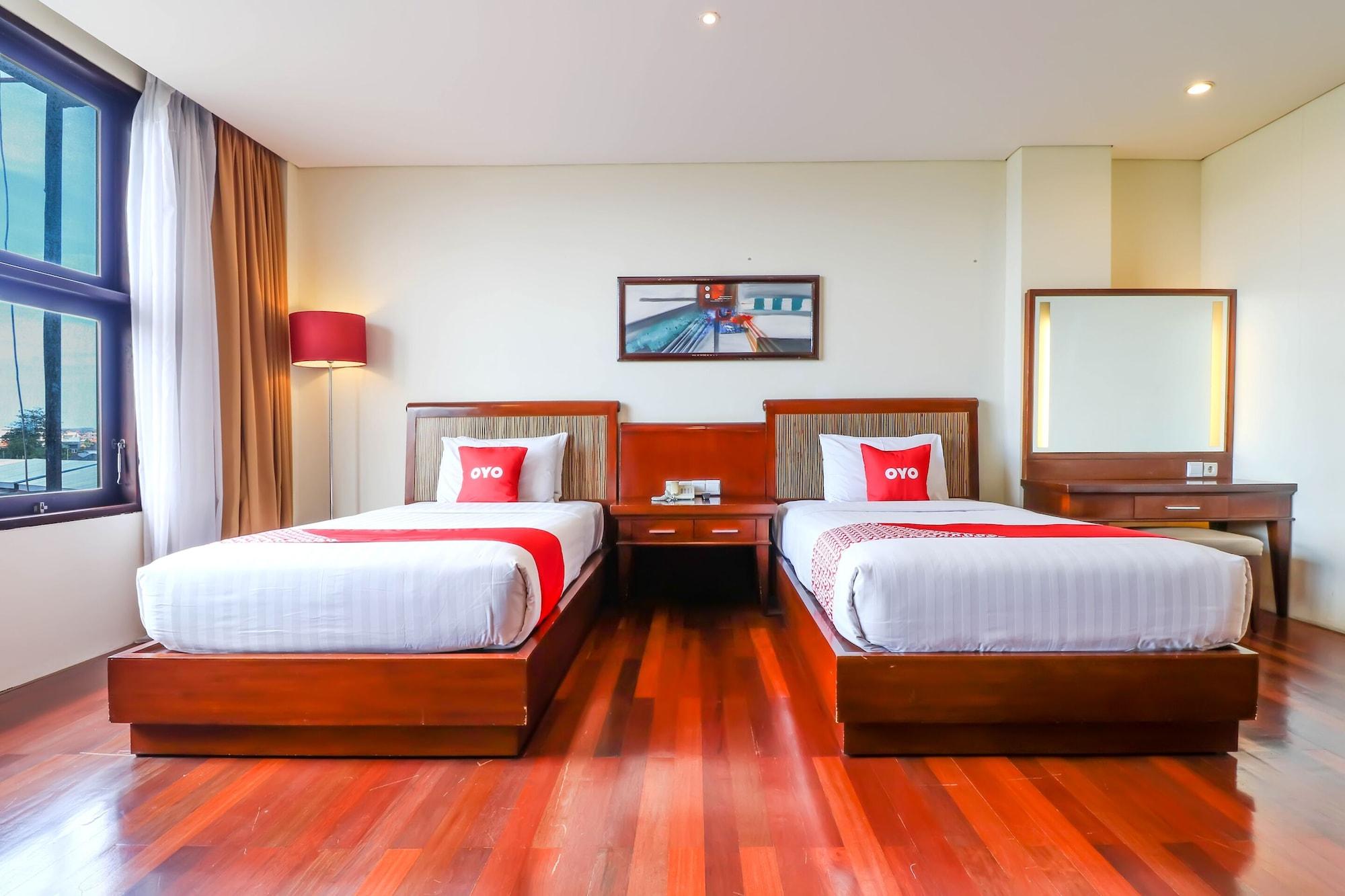 Capital O 2114 Grand Jimbaran Boutique Hotel Exterior photo