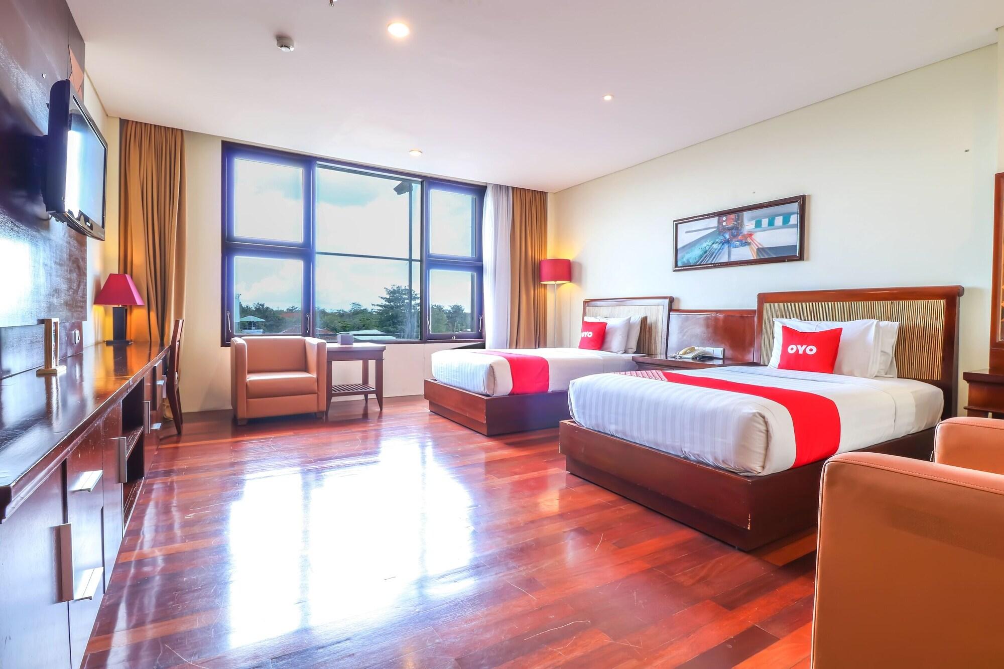 Capital O 2114 Grand Jimbaran Boutique Hotel Exterior photo