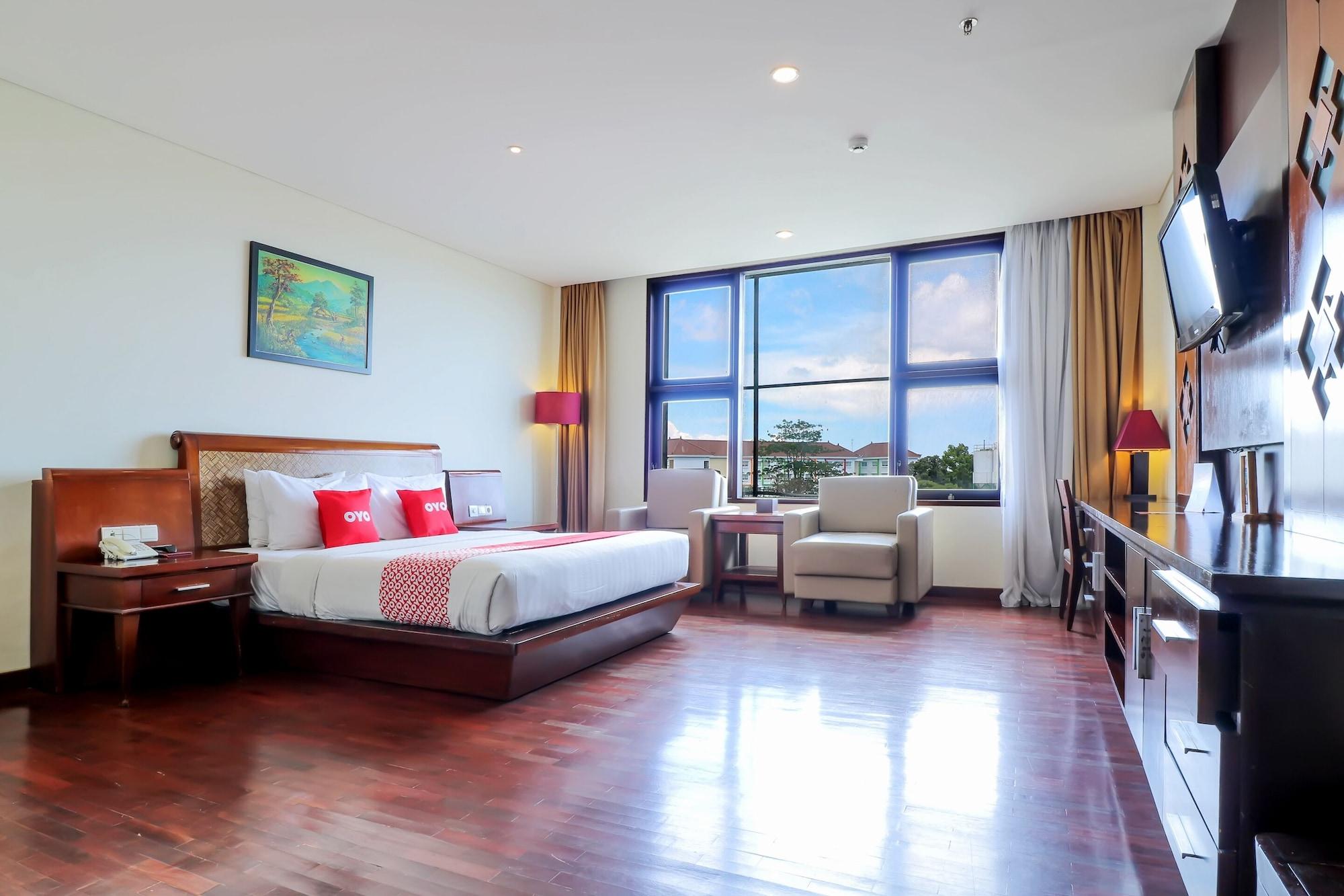 Capital O 2114 Grand Jimbaran Boutique Hotel Exterior photo