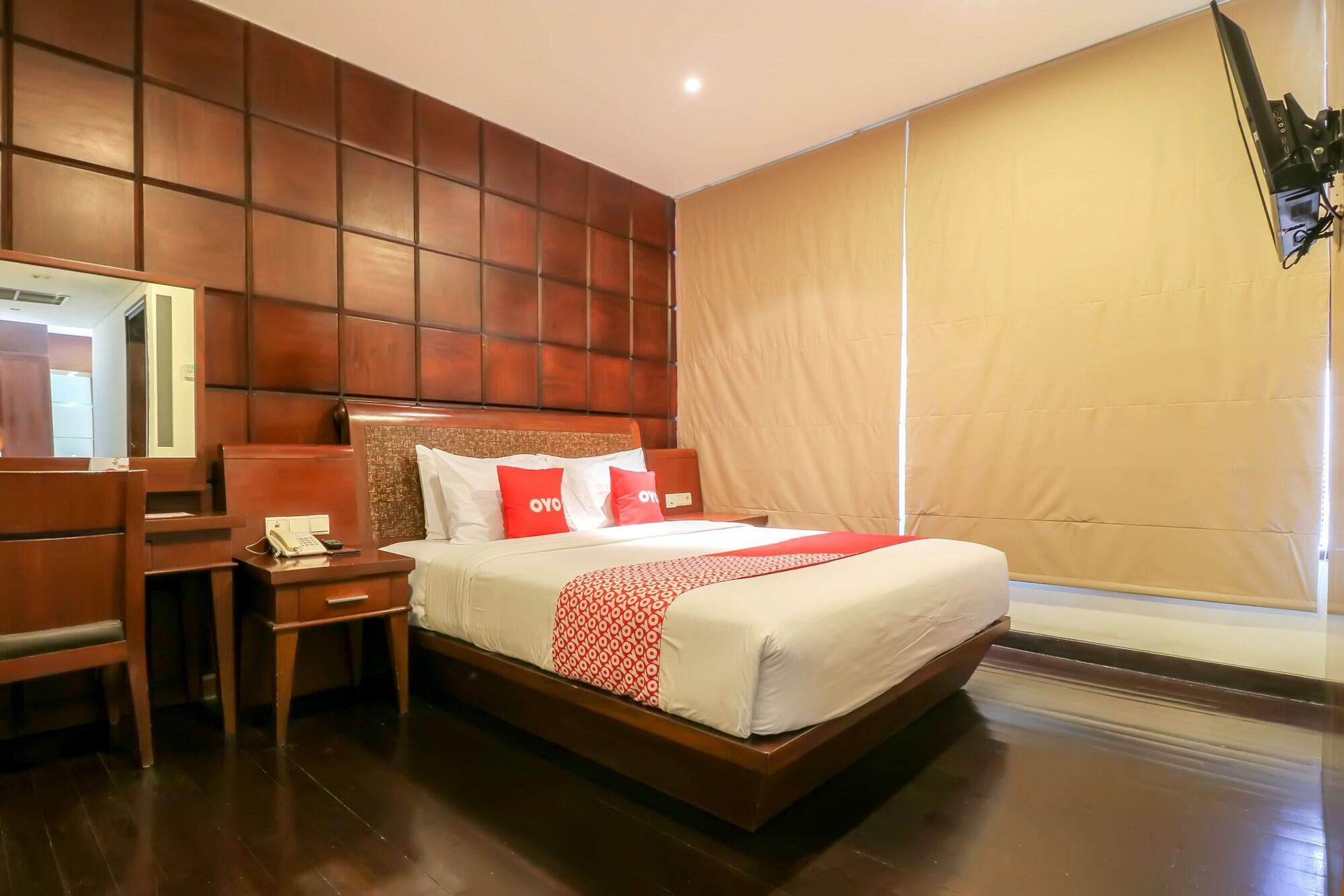 Capital O 2114 Grand Jimbaran Boutique Hotel Exterior photo